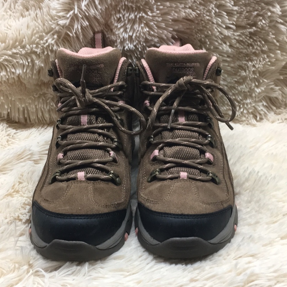 Sketchers waterproof hiking boots